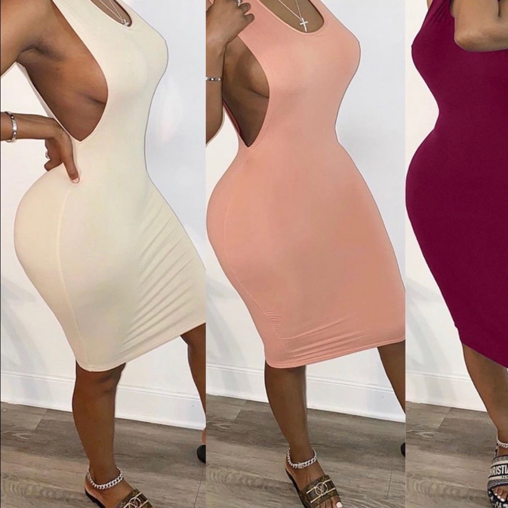 Peek a boo side boob dress
